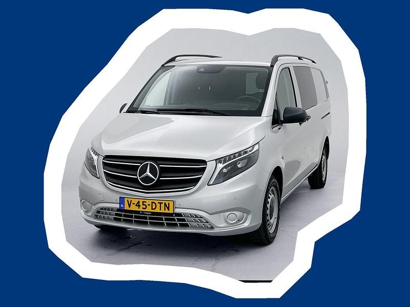 Zilver Gebruikt 2024 Mercedes Vito MPV | € 38.345 (Eerlijke prijs) - Afbeelding 1/4