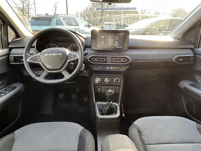 Nieuw Dacia Sandero Extreme 110 PK (80 kW) 2025 Groen Hatchback