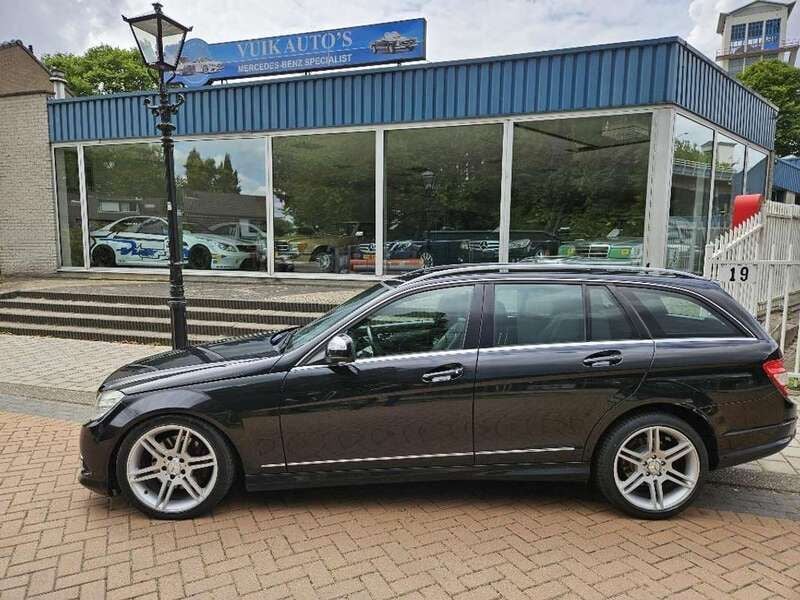 Zwart Gebruikt 2008 Mercedes C320 Avantgarde Stationwagen | € 6.950 (Eerlijke prijs) - Afbeelding 1/4