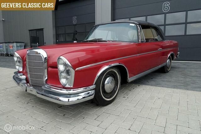 Rood Gebruikt 1963 Mercedes 300 Cabriolet | € 74.950 - Afbeelding 1/4