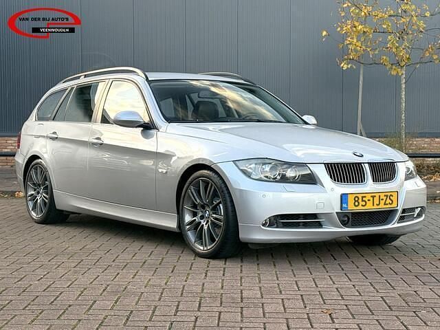 Grijs Gebruikt 2006 BMW 335 Executive Stationwagen | € 11.450 (Eerlijke prijs) - Afbeelding 1/4