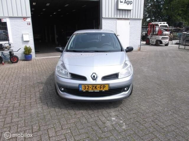 Occasion Renault Clio R.S. Authentique 75 PK (55 kW) 2008 Grijs Hatchback