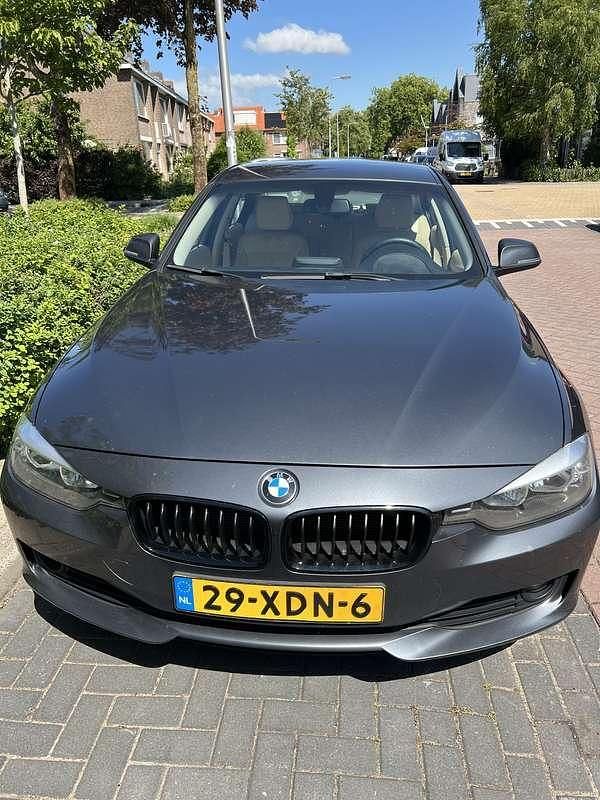 Gebruikt 2012 BMW 320 Executive Sedan | € 9.000 (Goede deal) - Afbeelding 1/4
