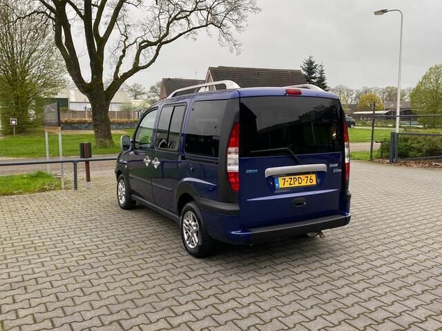 Occasion Fiat Doblò 103 PK (75 kW) 2002 Blauw, metallic lak MPV