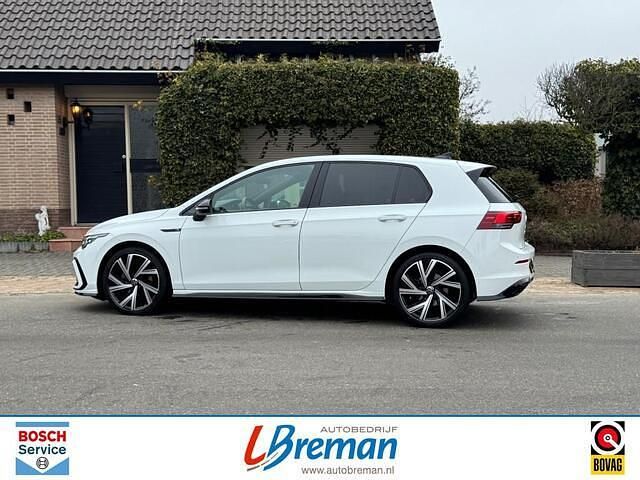 Occasion VW Golf VIII Business+ 150 PK (110 kW) 2022 Wit Hatchback