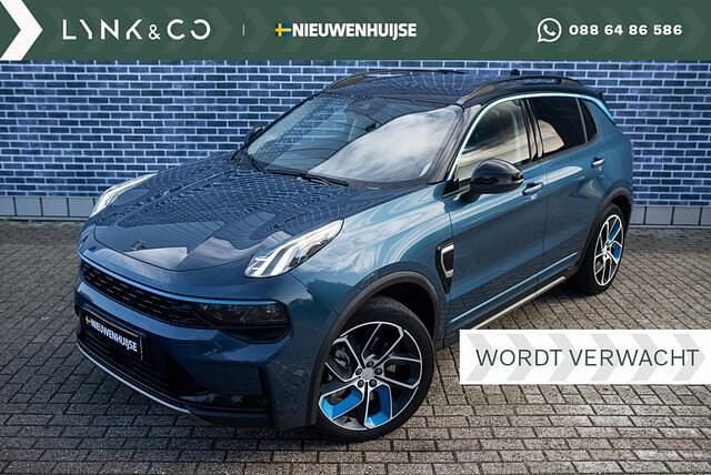 Blauw Gebruikt 2022 Lynk & Co 01 SUV | € 25.899 (Eerlijke prijs) - Afbeelding 1/1