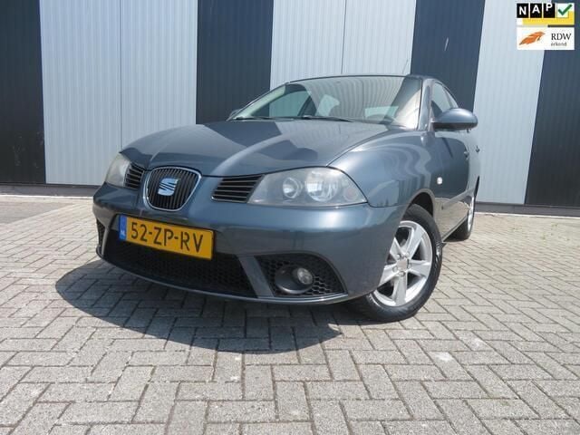 Grijs Gebruikt 2008 Seat Ibiza Hatchback | € 2.250 (Goede deal) - Afbeelding 1/4
