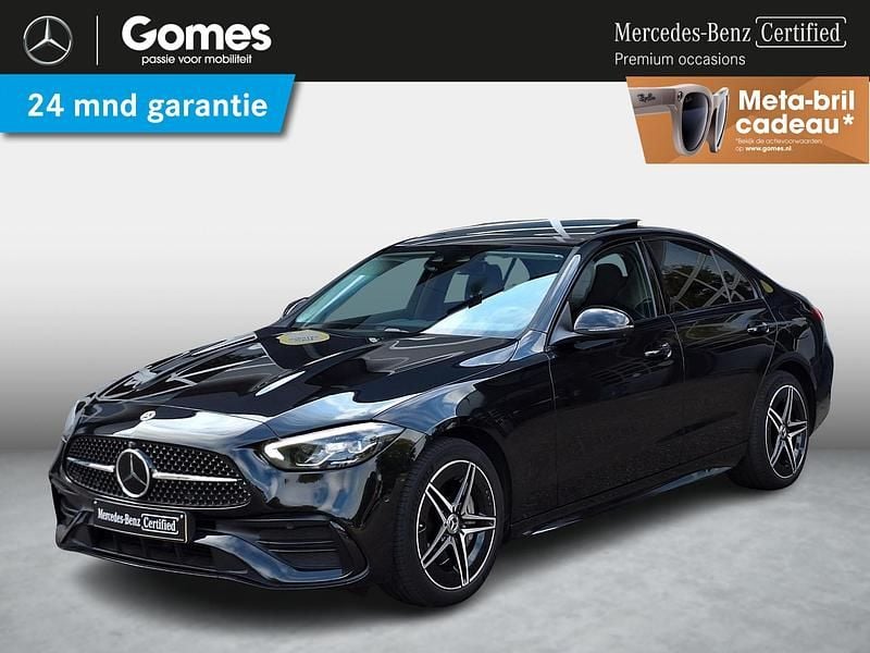 Zwart Gebruikt 2022 Mercedes C300e AMG line Sedan | € 42.950 (Eerlijke prijs) - Afbeelding 1/4