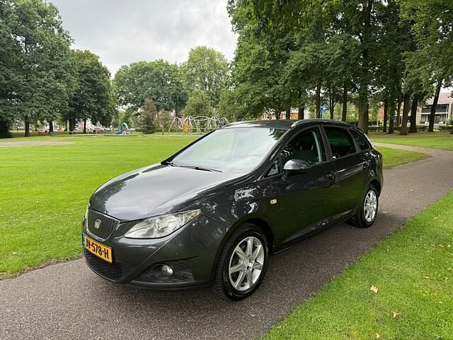 Grijs Gebruikt 2011 Seat Ibiza ST Style Stationwagen | € 2.999 (Goede deal) - Afbeelding 1/4