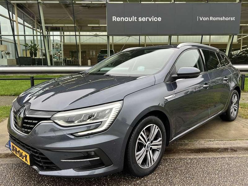 Occasion Renault Megane E-Tech Intens 160 PK (117 kW) 2022 Grijs Stationwagen