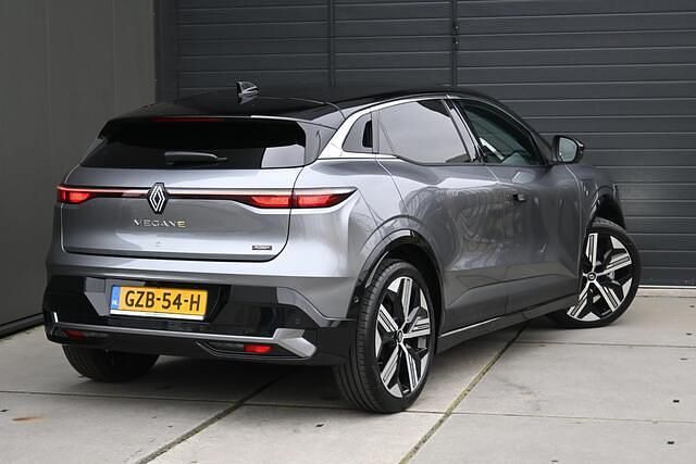 Occasion Renault Megane E-Tech Iconic 160 kW (218 PK) 2024 Grijs Hatchback