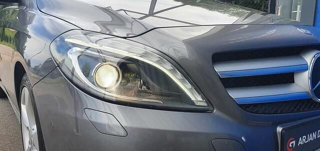Occasion Mercedes B200 Prestige 157 PK (115 kW) 2013 Grijs (metallic) MPV