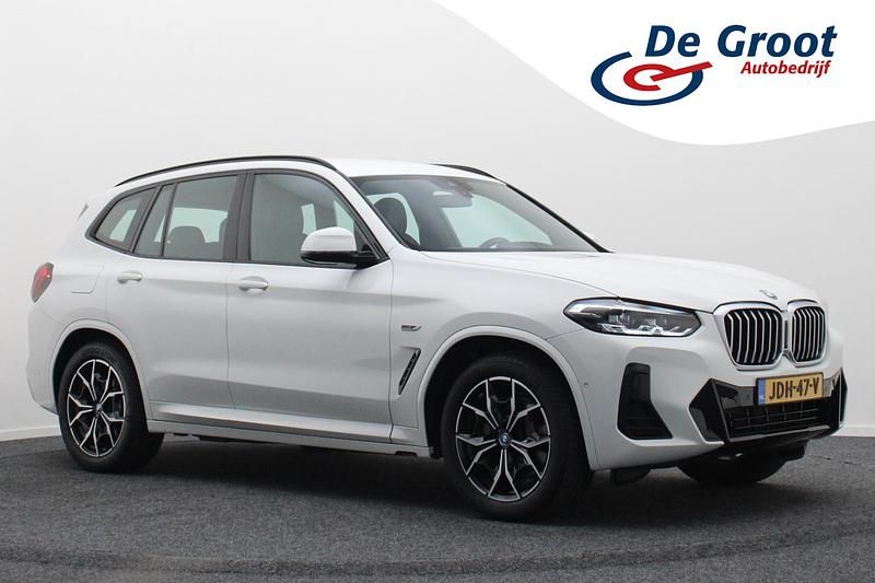 Wit Gebruikt 2022 BMW X3 Executive SUV | € 41.950 (Super prijs) - Afbeelding 1/4