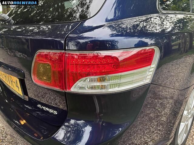 Occasion Toyota Avensis 152 PK (111 kW) 2009 Blauw Stationwagen