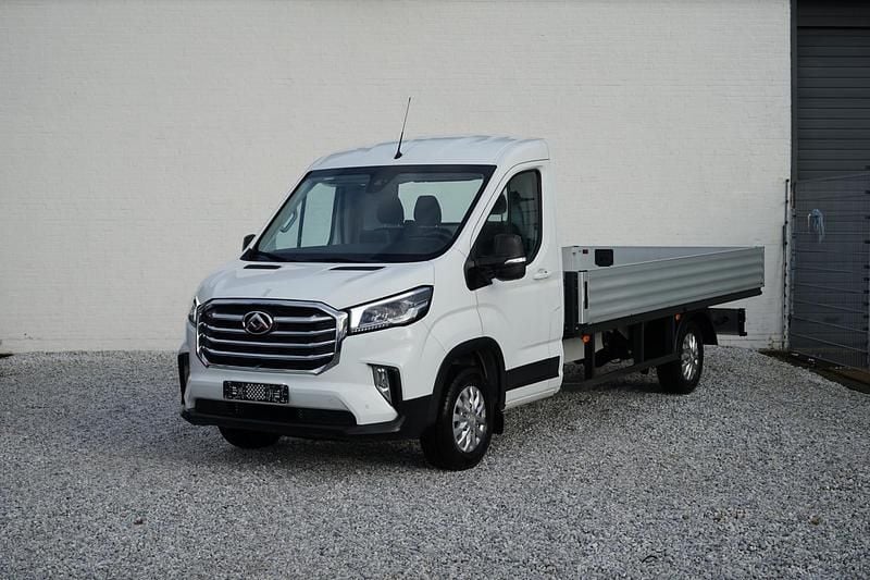 Wit Gebruikt 2024 Renault Master Van | € 27.450 - Afbeelding 1/4