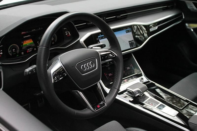 Occasion Audi A6 Competition 368 PK (270 kW) 2023 Wit Stationwagen