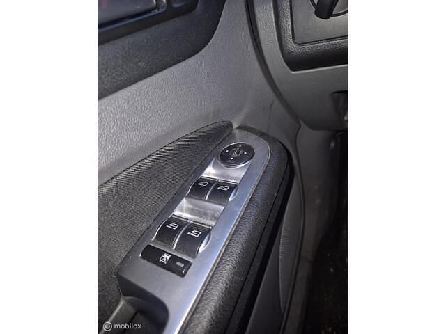 Occasion Ford Focus Trend 125 PK (91 kW) 2008 Grijs Stationwagen