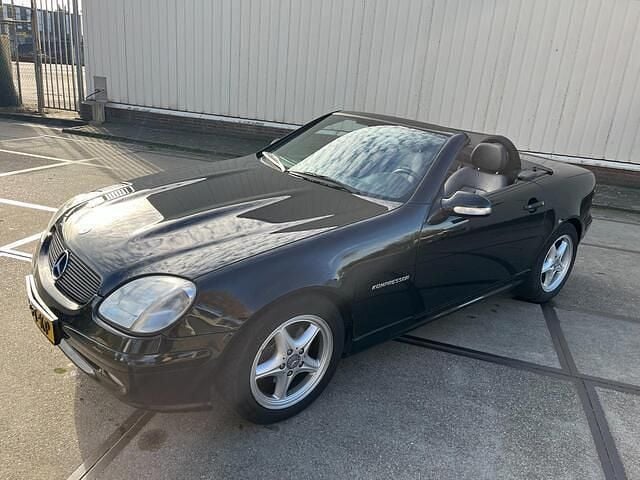 Zwart Gebruikt 2000 Mercedes SLK200 Cabriolet | € 3.699 (Goede deal) - Afbeelding 1/4