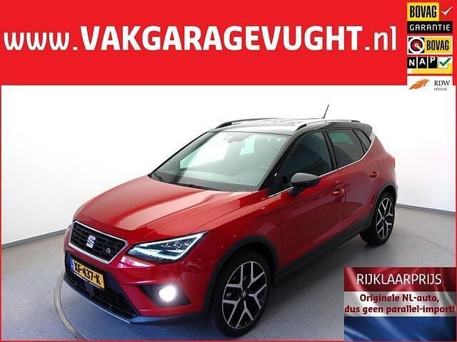 Rood Gebruikt 2019 Seat Arona Business SUV | € 18.950 (Eerlijke prijs) - Afbeelding 1/4