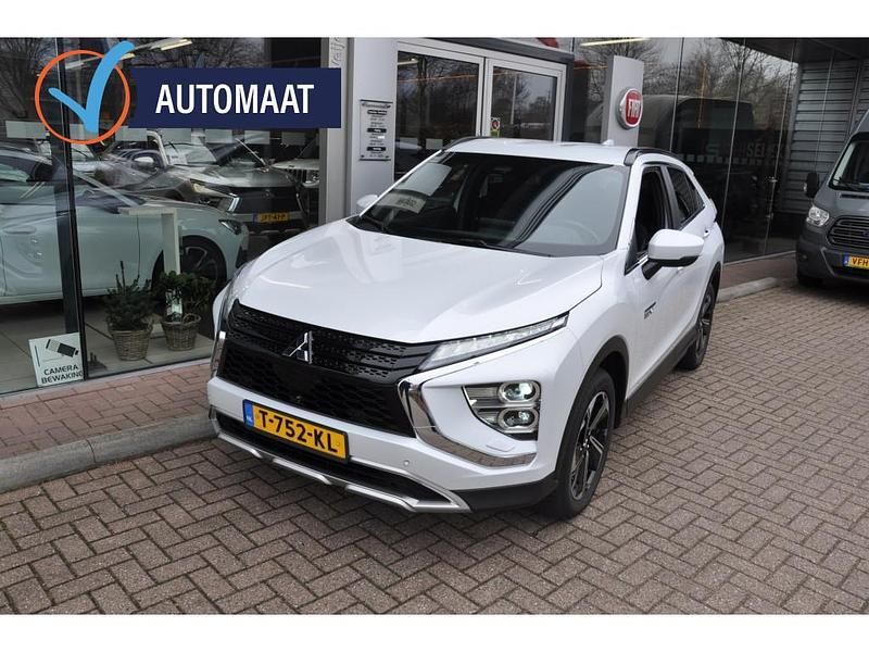 Occasion Mitsubishi Eclipse Cross Intense+ 98 PK (72 kW) 2023 Wit (metallic) SUV