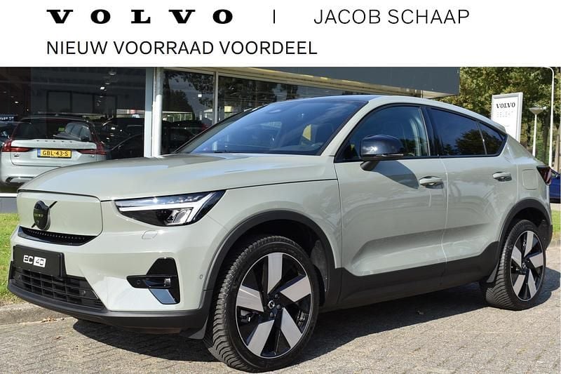 Groen Gebruikt 2024 Volvo EC40 Ultimate SUV | € 49.800 - Afbeelding 1/4