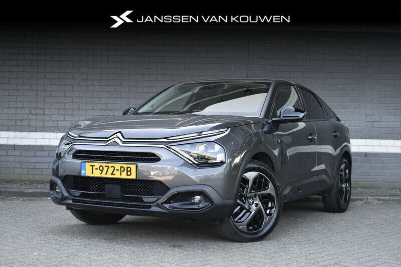 Grijs Gebruikt 2023 Citroën C4 Feel SUV | € 23.945 (Eerlijke prijs) - Afbeelding 1/3