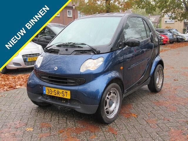 Zwart Gebruikt 2006 Smart ForTwo Coupé Pure Hatchback | € 1.200 - Afbeelding 1/4