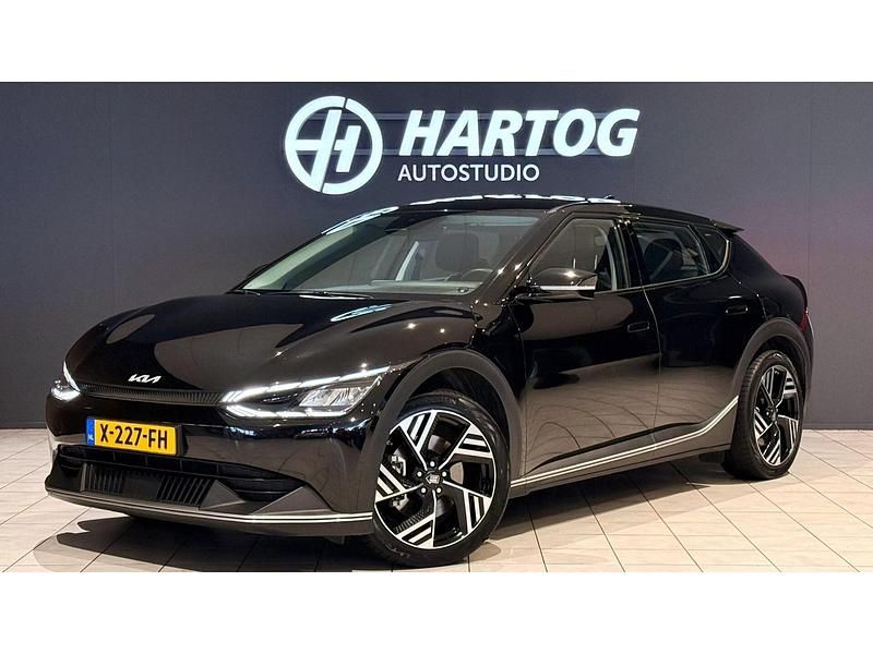 Zwart Occasion 2023 Kia EV6 Advance SUV | € 34.900 (Goede deal) - Afbeelding 1/4