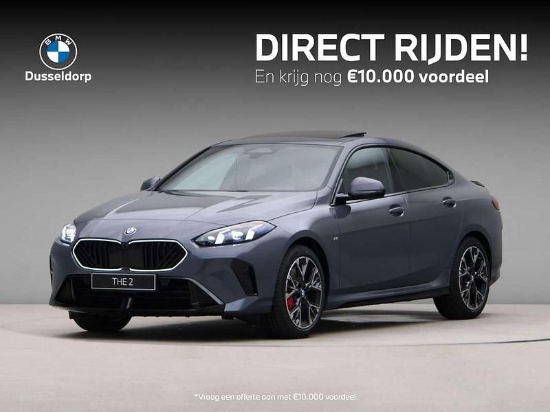 Grijs Nieuw 2025 BMW 223 M Sport Coupé | € 66.160 - Afbeelding 1/4