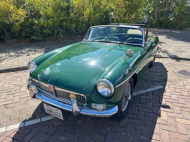 Groen Gebruikt 1968 MG B | € 9.900 - Afbeelding 1/4