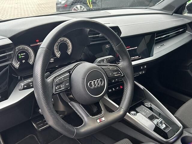 Occasion Audi A3 Sportback e-tron Competition 245 PK (180 kW) 2022 Grijs Hatchback