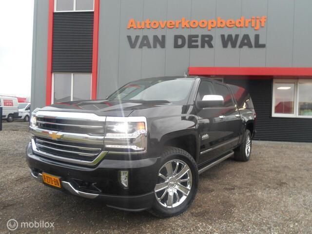 Zwart Gebruikt 2016 Chevrolet Silverado Van | € 41.999 - Afbeelding 1/4