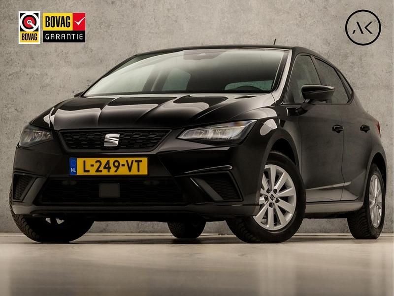 Zwart Occasion 2021 Seat Ibiza Business Hatchback | € 12.745 (Goede deal) - Afbeelding 1/4