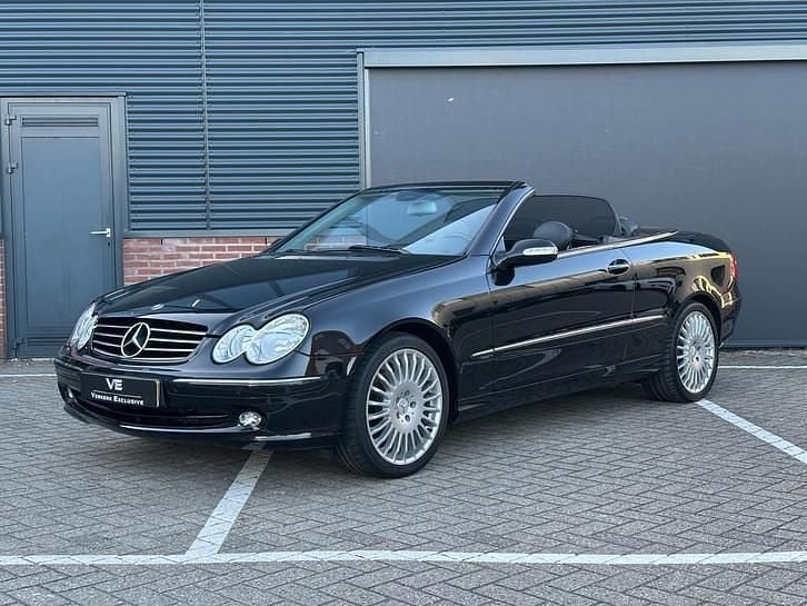 Gebruikt 2003 Mercedes CLK320 Cabriolet | € 14.950 - Afbeelding 1/4