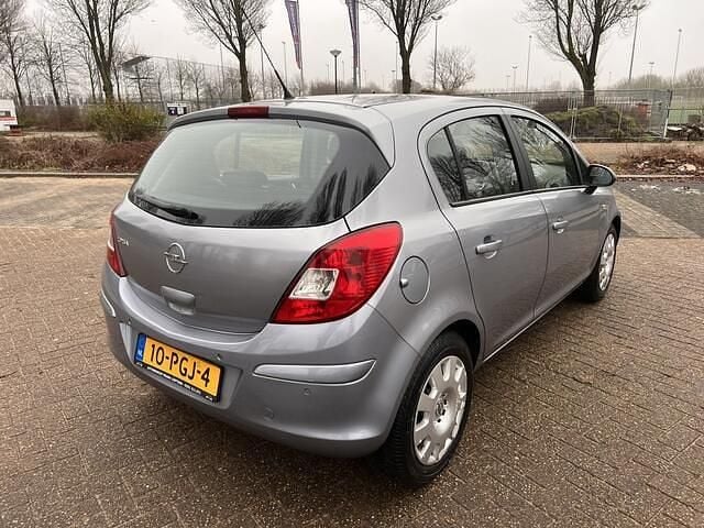 Occasion Opel Corsa Cosmo 90 PK (66 kW) 2011 Grijs (metallic) Hatchback