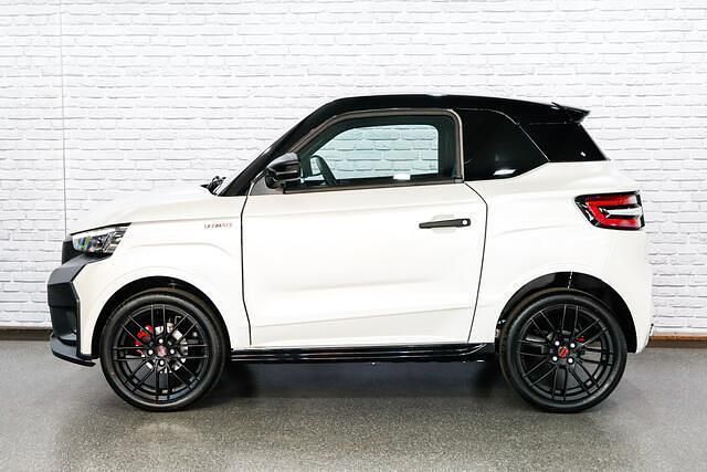 Nieuw Ligier JS50 11 kW (16 PK) 2025 Grijs Hatchback