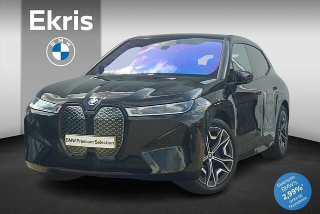 Zwart Gebruikt 2022 BMW iX Comfort Edition SUV | € 59.900 (Eerlijke prijs) - Afbeelding 1/4