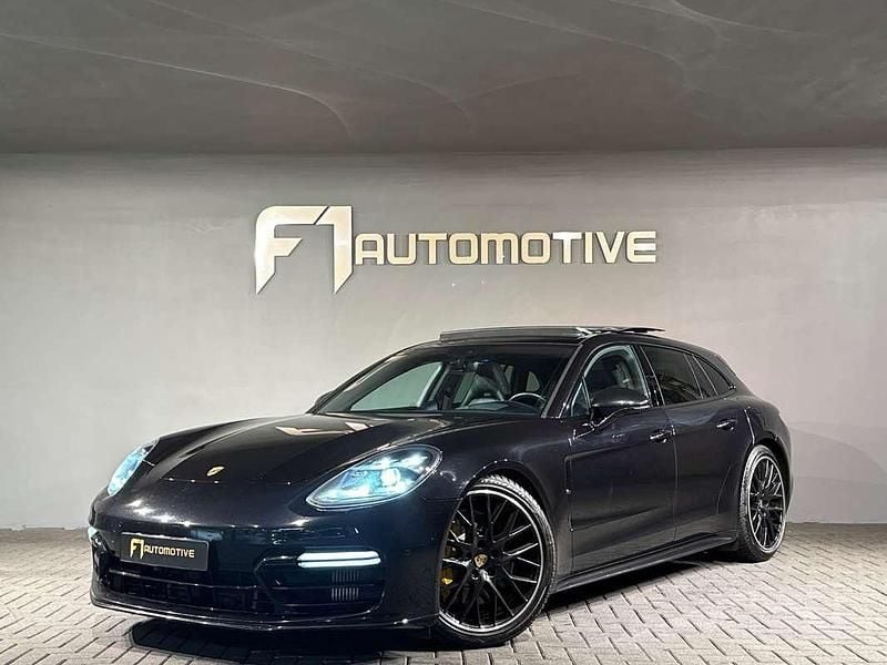 Occasion Porsche Panamera Sport Turismo 462 PK (339 kW) 2019 Zwart (metallic) Stationwagen