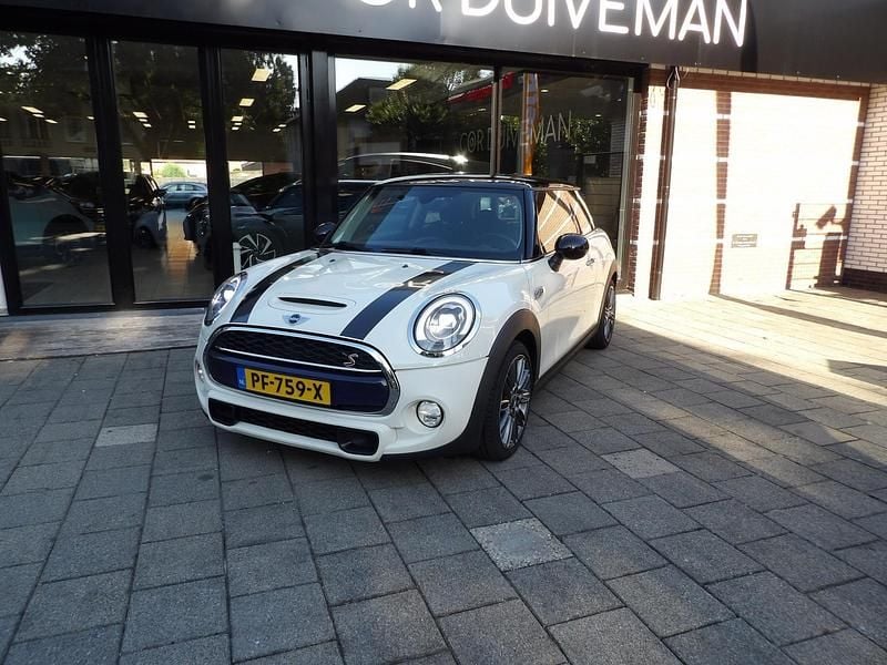 Occasion Mini Cooper S Business 192 PK (141 kW) 2015 Wit Hatchback