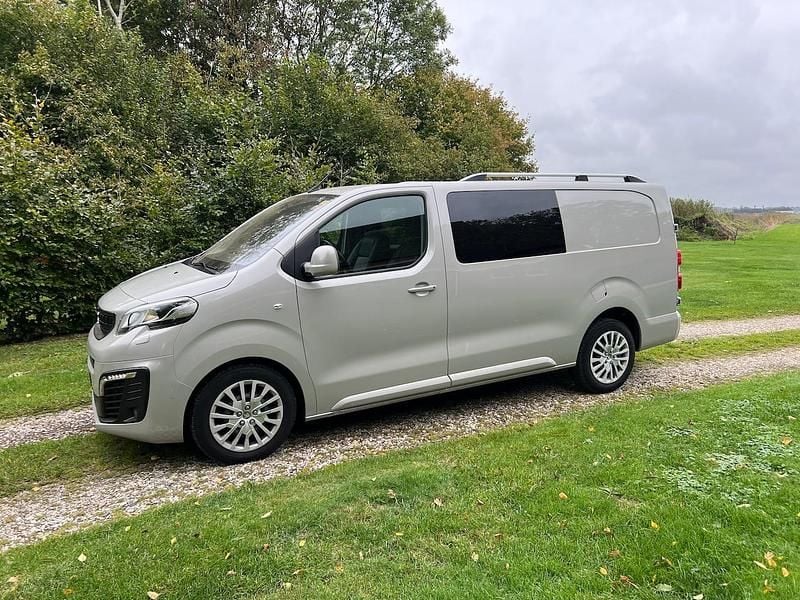 Beige (parellak) Gebruikt 2020 Peugeot Expert Van | € 24.495 - Afbeelding 1/4