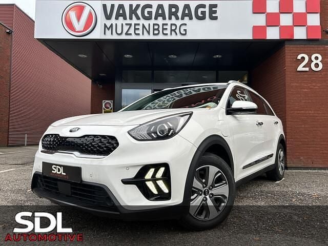 Wit Gebruikt 2021 Kia Niro SUV | € 21.945 (Goede deal) - Afbeelding 1/4
