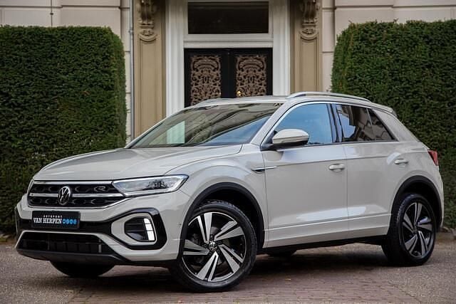 Grijs Gebruikt 2022 VW T-Roc Business+ SUV | € 30.940 (Eerlijke prijs) - Afbeelding 1/4