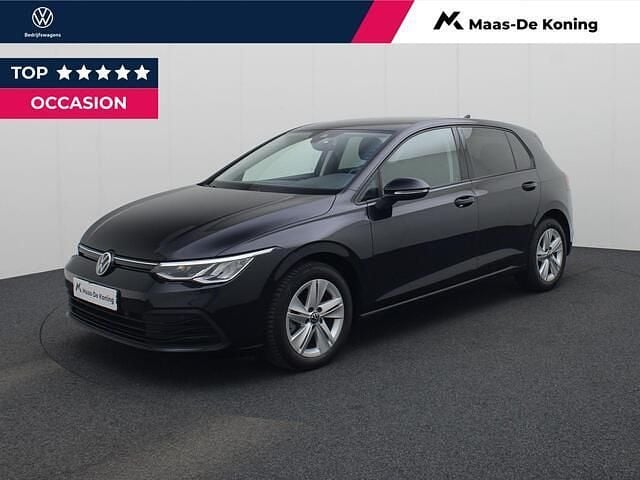 Occasion VW Golf VIII Life 110 PK (80 kW) 2023 Zwart Hatchback