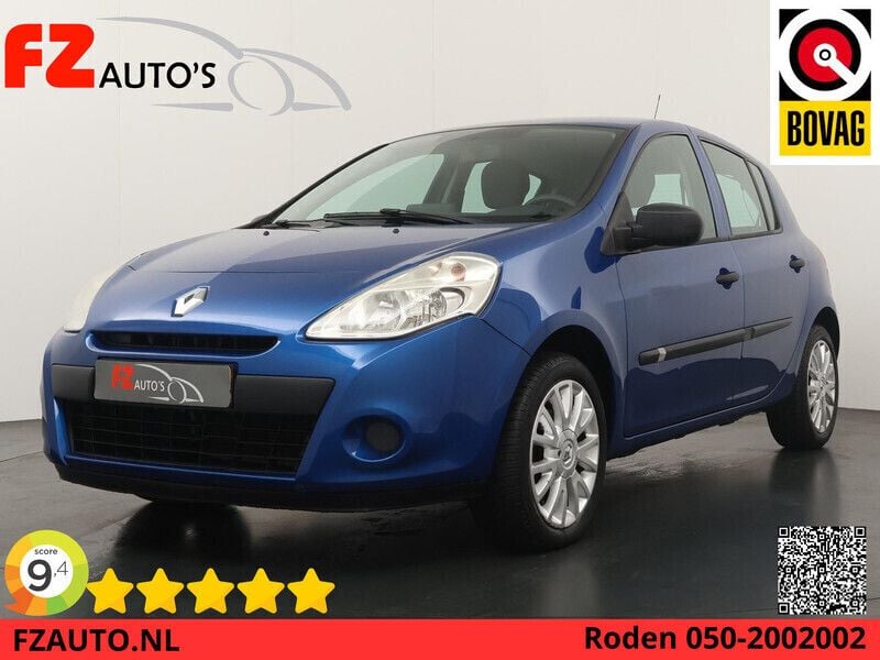 Blauw Gebruikt 2010 Renault Clio II Hatchback | € 3.445 (Iets duurder) - Afbeelding 1/4