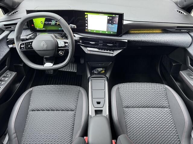 Nieuw Renault Clio V Techno 158 PK (116 kW) 2026 Zwart Hatchback