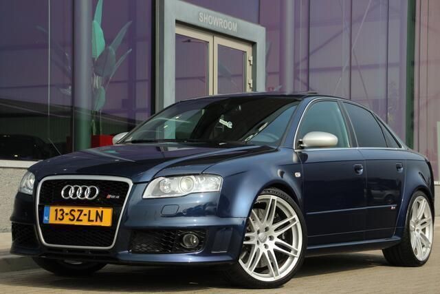 Blauw Gebruikt 2006 Audi RS4 S-Line Sedan | € 49.950 - Afbeelding 1/4