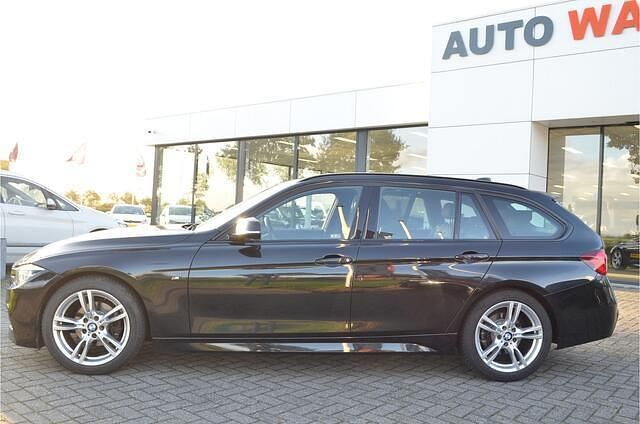 Occasion BMW 318 M Sport 136 PK (100 kW) 2019 Zwart Stationwagen