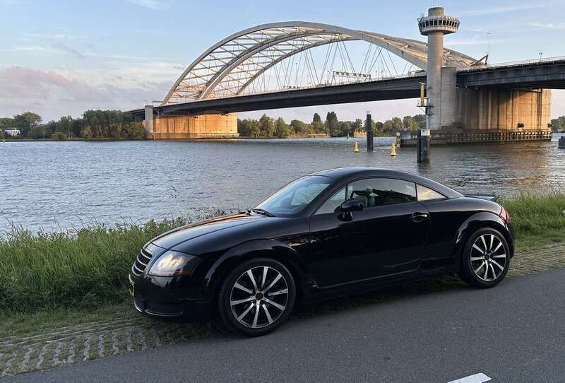 Zwart Gebruikt 2002 Audi TT Coupé | € 3.495 (Iets duurder) - Afbeelding 1/4