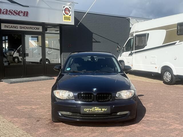 Occasion BMW 116 Lifestyle 122 PK (89 kW) 2009 Blauw Hatchback