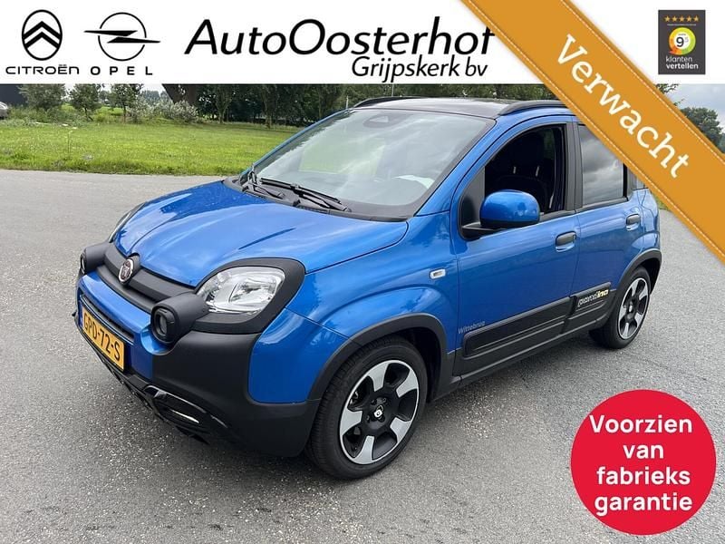 Blauw Gebruikt 2024 Fiat Panda Hatchback | € 18.900 (Eerlijke prijs) - Afbeelding 1/4